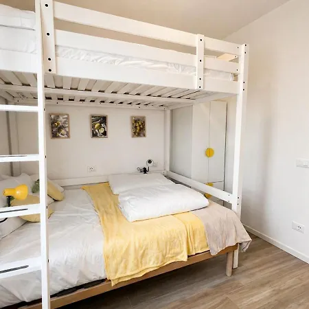 Ai Limoni Beths House Appartement